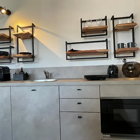 Theatre Apartment *
